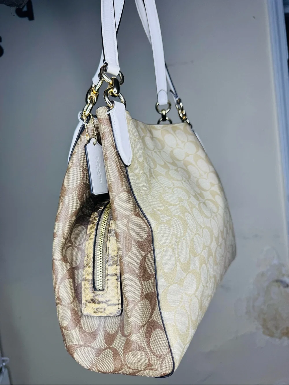 Coach Edie 31 hobo Shoulder Bag in Signature Jacquard